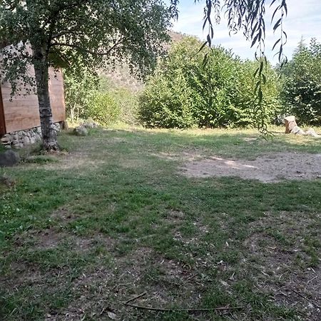 Les Chalets Quazemi A Casteil المظهر الخارجي الصورة