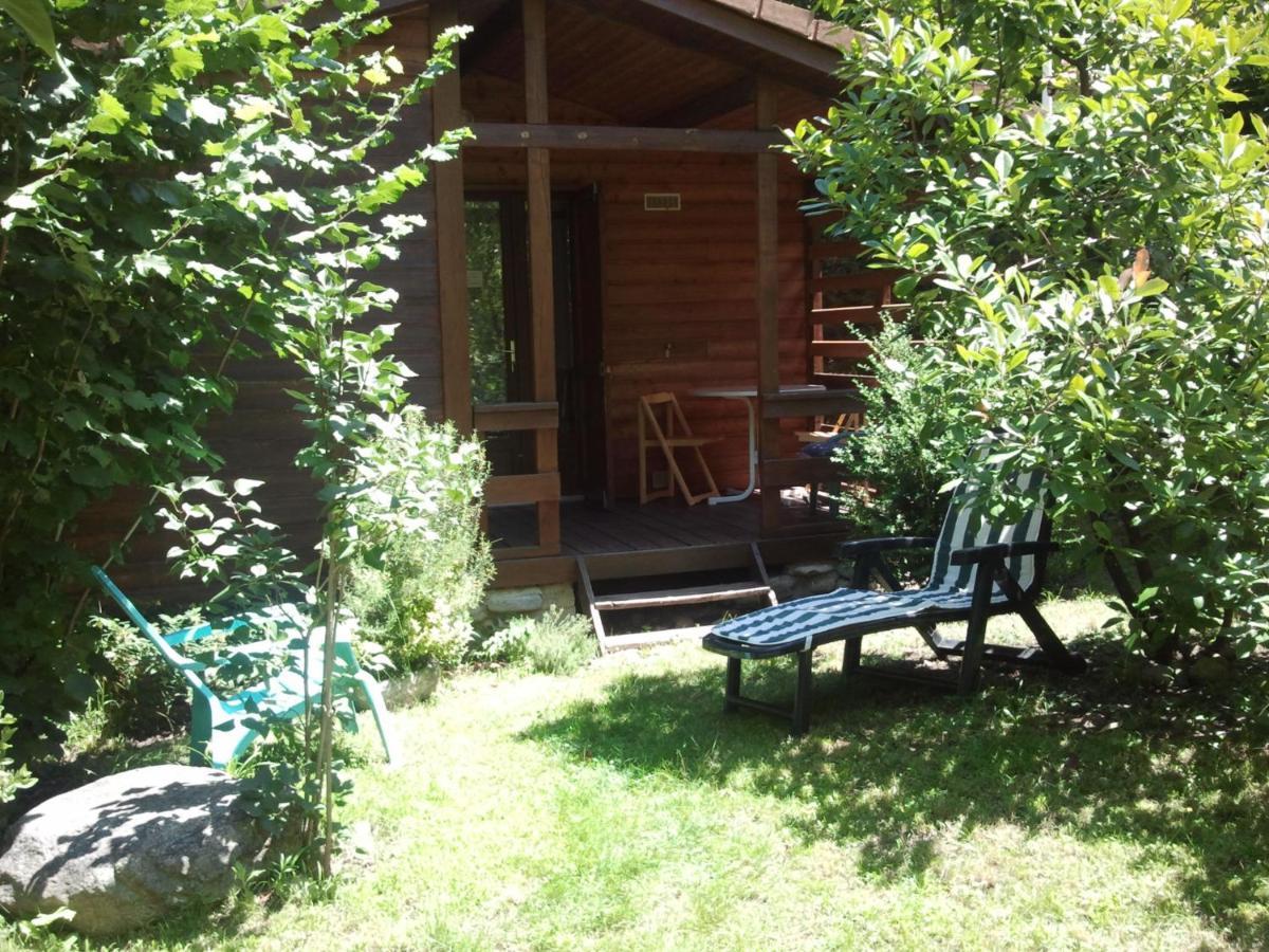 Les Chalets Quazemi A Casteil المظهر الخارجي الصورة