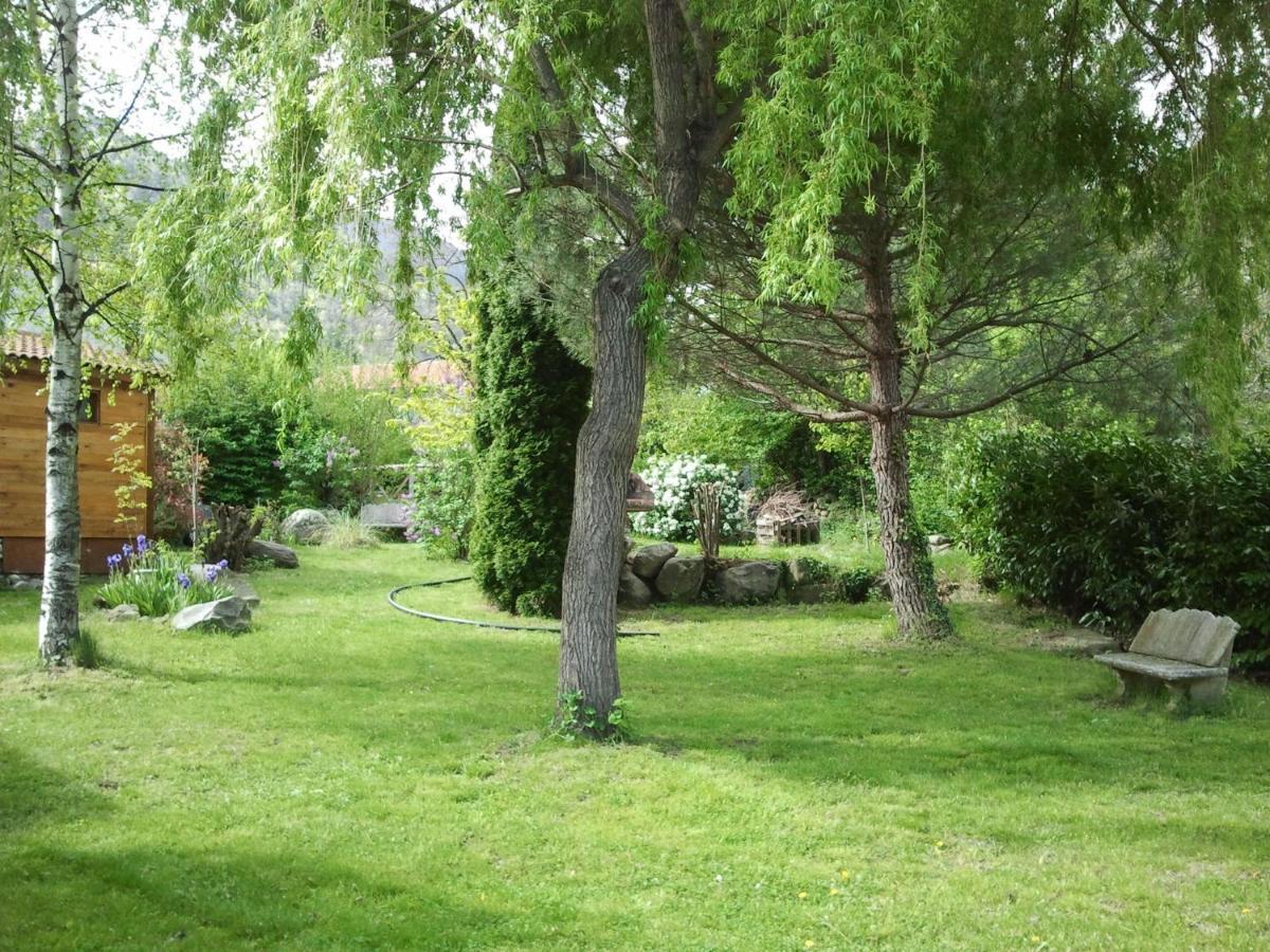 Les Chalets Quazemi A Casteil المظهر الخارجي الصورة