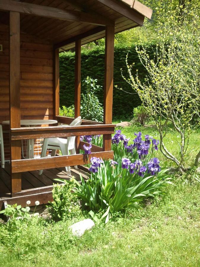 Les Chalets Quazemi A Casteil المظهر الخارجي الصورة