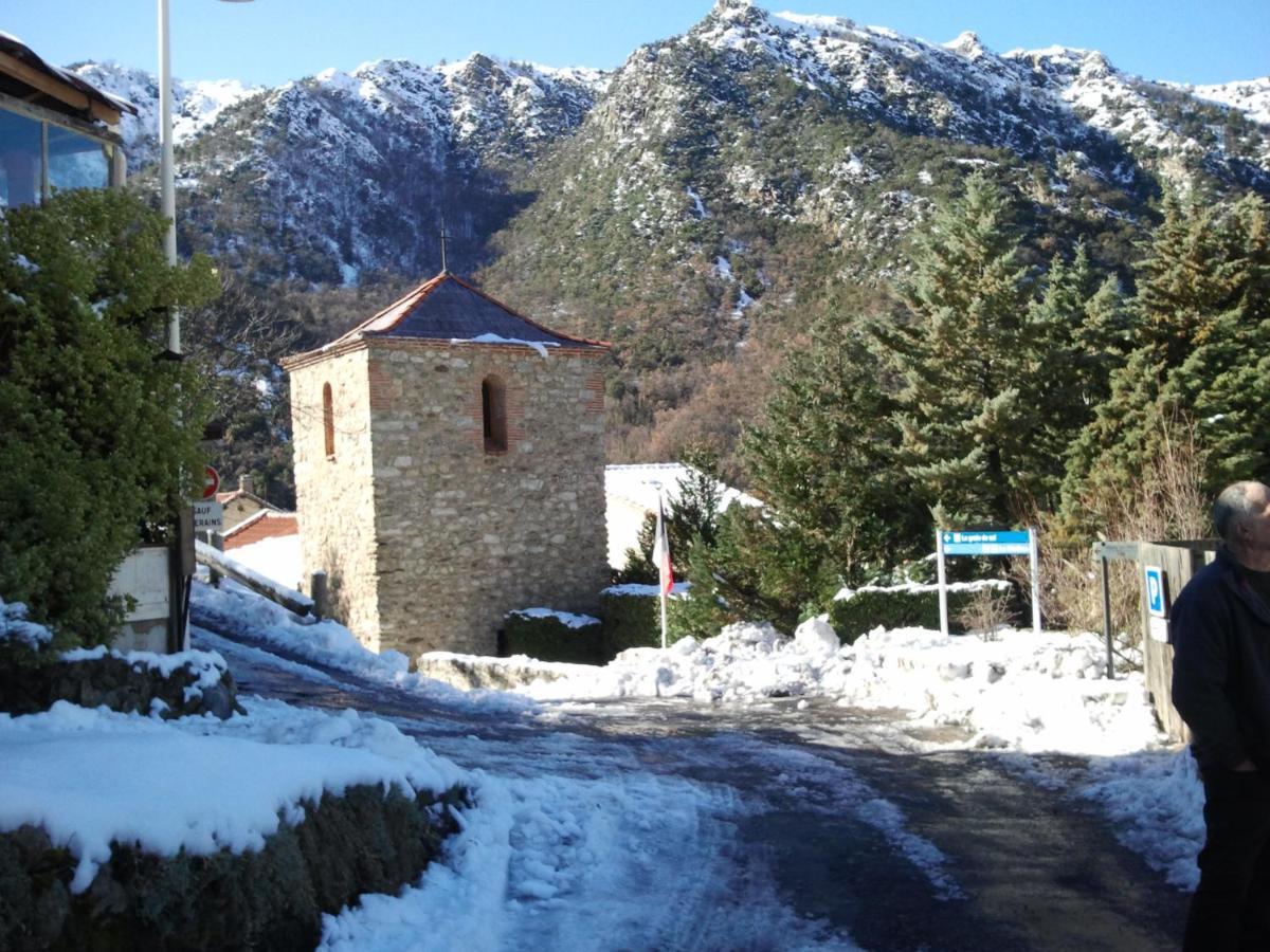 Les Chalets Quazemi A Casteil المظهر الخارجي الصورة