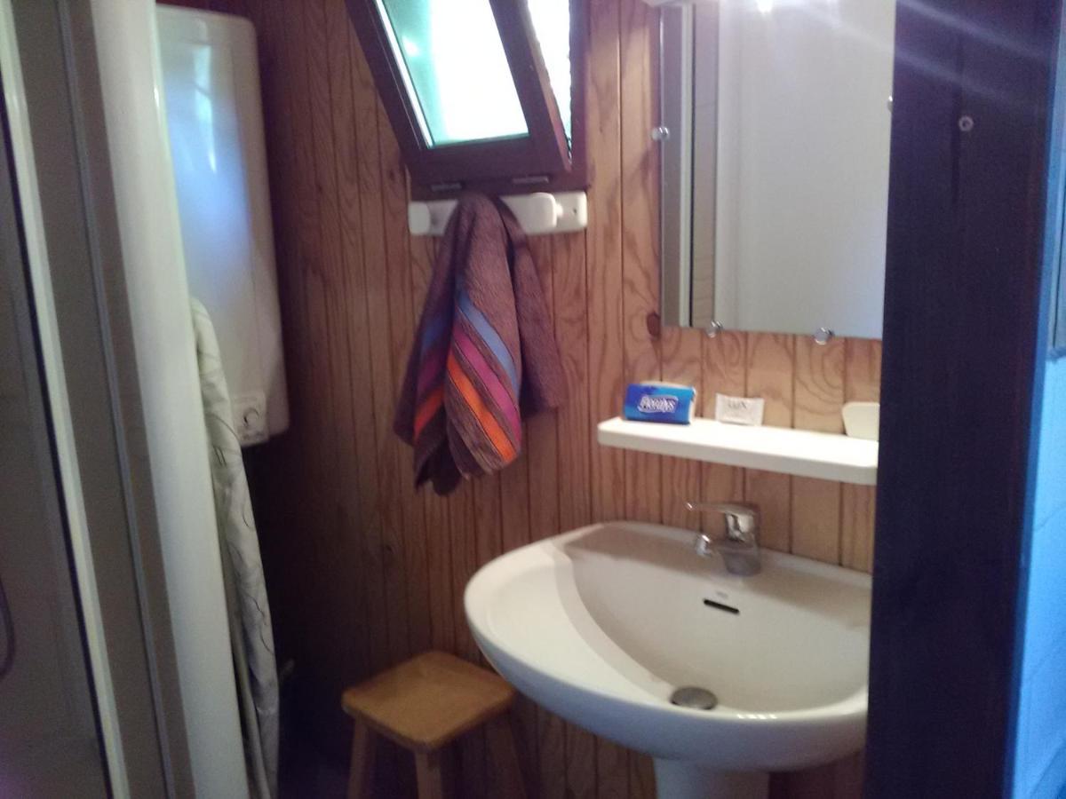 Les Chalets Quazemi A Casteil المظهر الخارجي الصورة