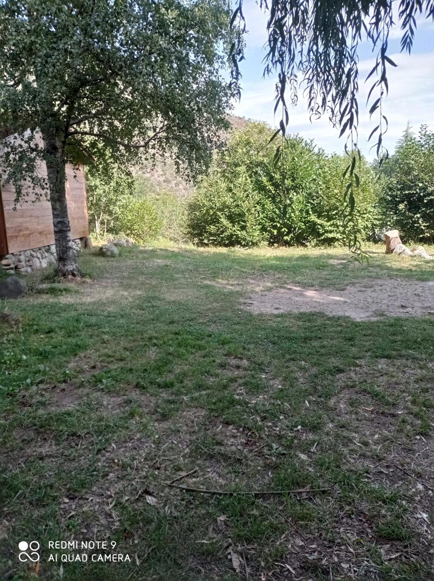 Les Chalets Quazemi A Casteil المظهر الخارجي الصورة